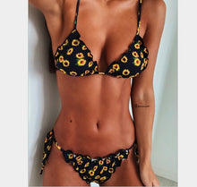 Load image into Gallery viewer, Floral Padded Bikini