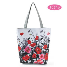 Load image into Gallery viewer, Floral Printed Beach Handbag